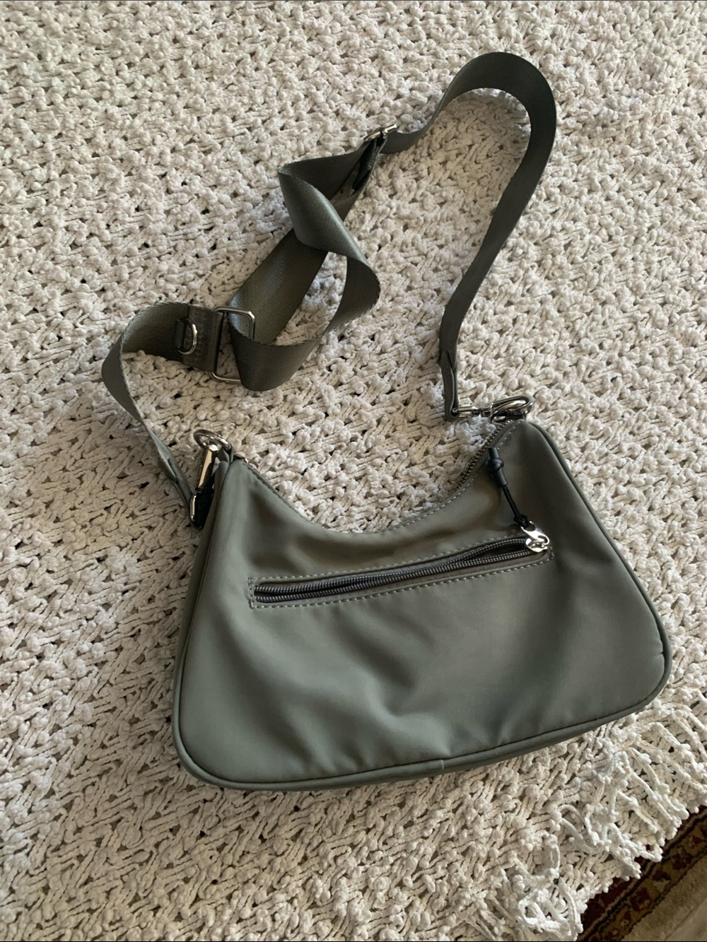 STYLUS Olive Green Shoulder Bag with Front Zip - Picture 1 of 4